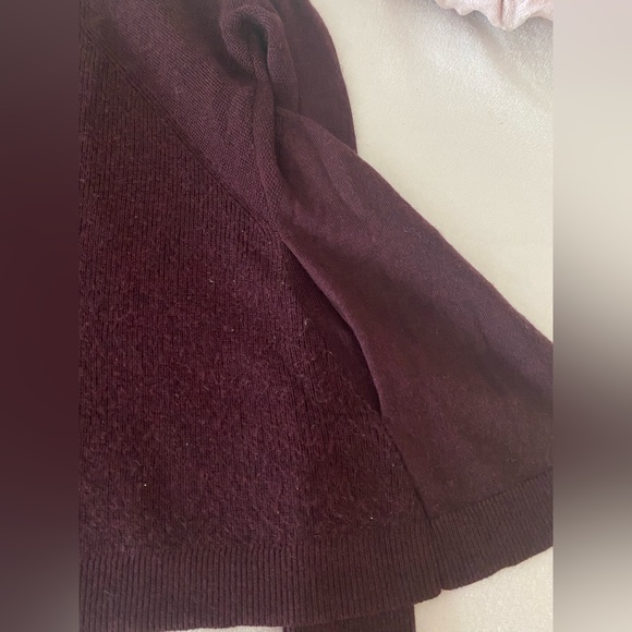 Lululemon Sweater - Picture 3 of 5